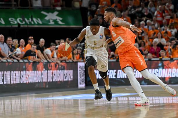 球队定将在 球队定将在